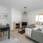 Senorio De Aloha 2 Bedroom Within Walking Distance To Puerto Banus Appartement *