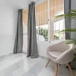 Senorio De Aloha 2 Bedroom Within Walking Distance To Puerto Banus Marbella