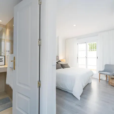 Senorio De Aloha 2 Bedroom Within Walking Distance To Puerto Banus アパート *