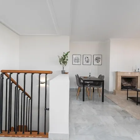 Senorio De Aloha 2 Bedroom Within Walking Distance To Puerto Banus *