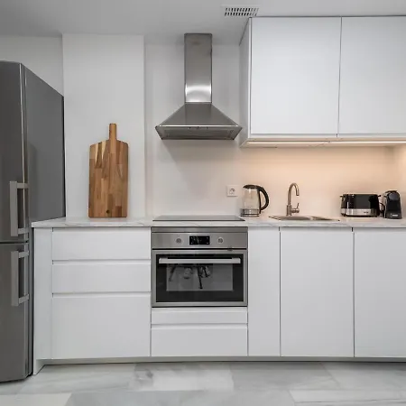Senorio De Aloha 2 Bedroom Within Walking Distance To Puerto Banus * Марбелья