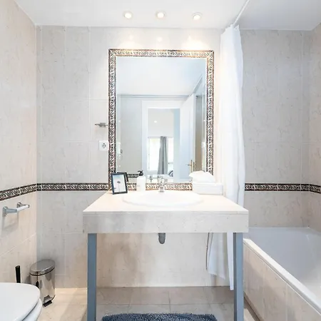 Senorio De Aloha 2 Bedroom Within Walking Distance To Puerto Banus Appartement Marbellac