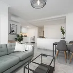 Senorio De Aloha 2 Bedroom Within Walking Distance To Puerto Banus Apartment *