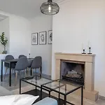Senorio De Aloha 2 Bedroom Within Walking Distance To Puerto Banus Apartment *