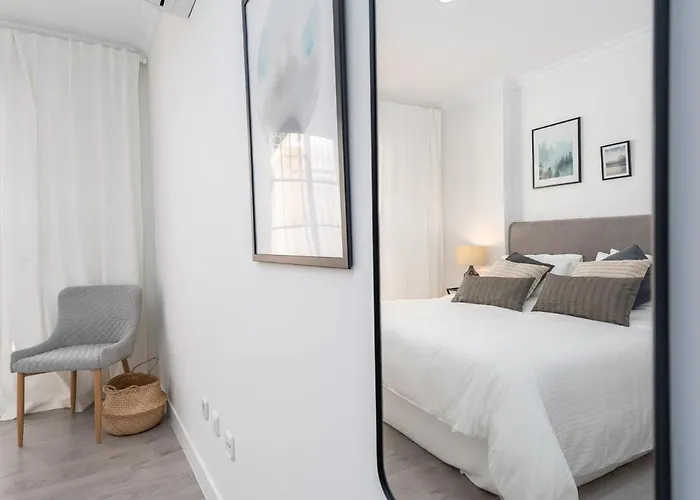 Senorio De Aloha 2 Bedroom Within Walking Distance To Puerto Banus Daire *